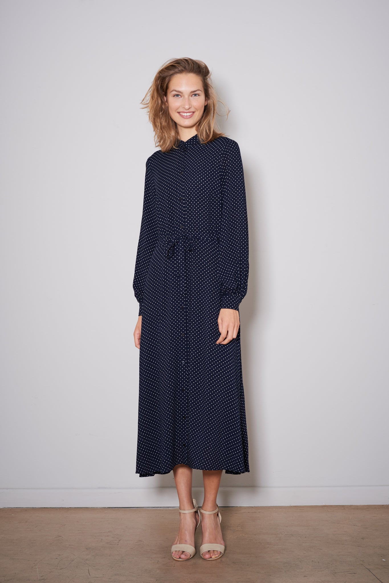 SWAN DRESS navy with white dots viscose