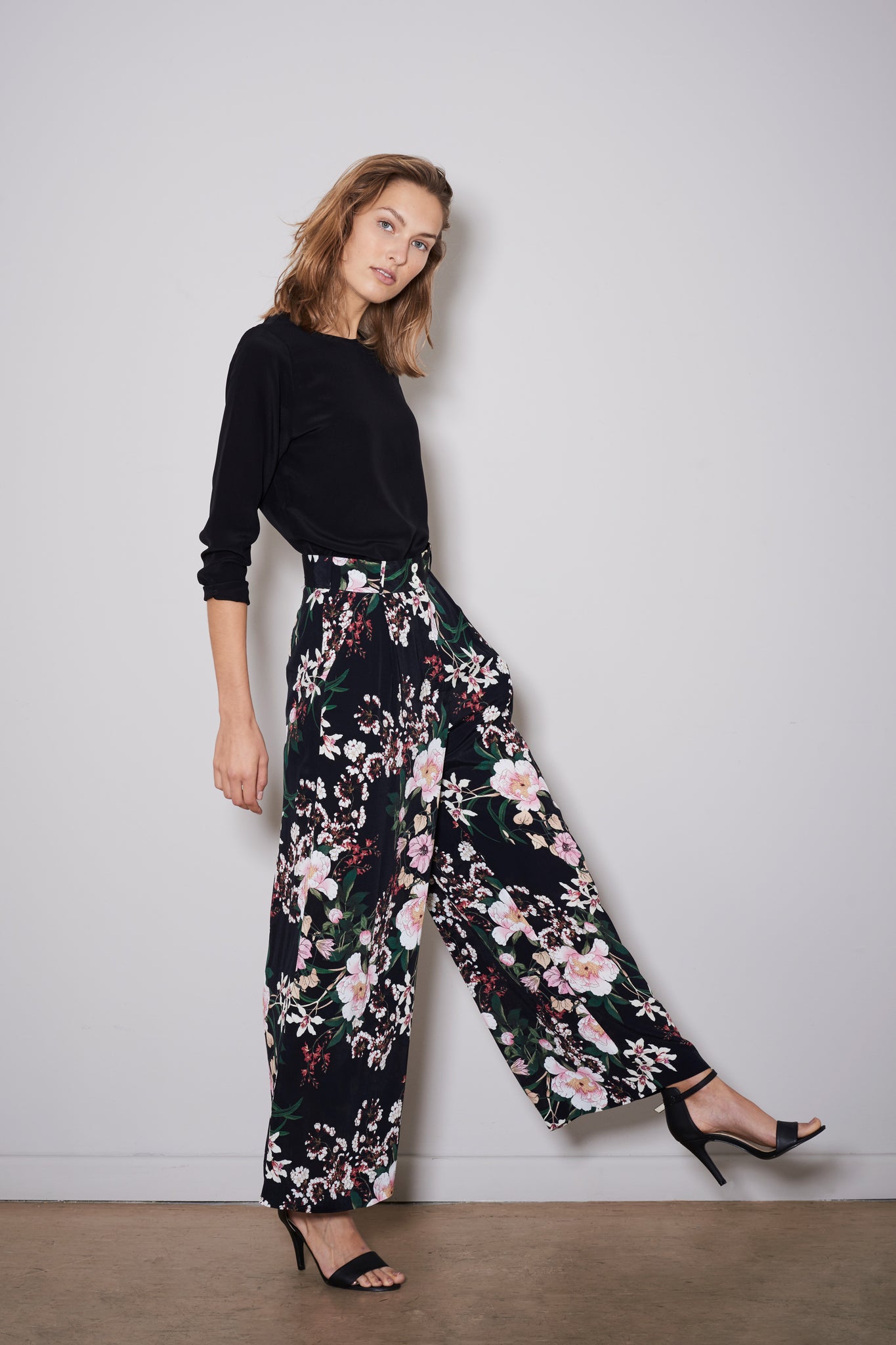AYUMI PANTS black flowers
