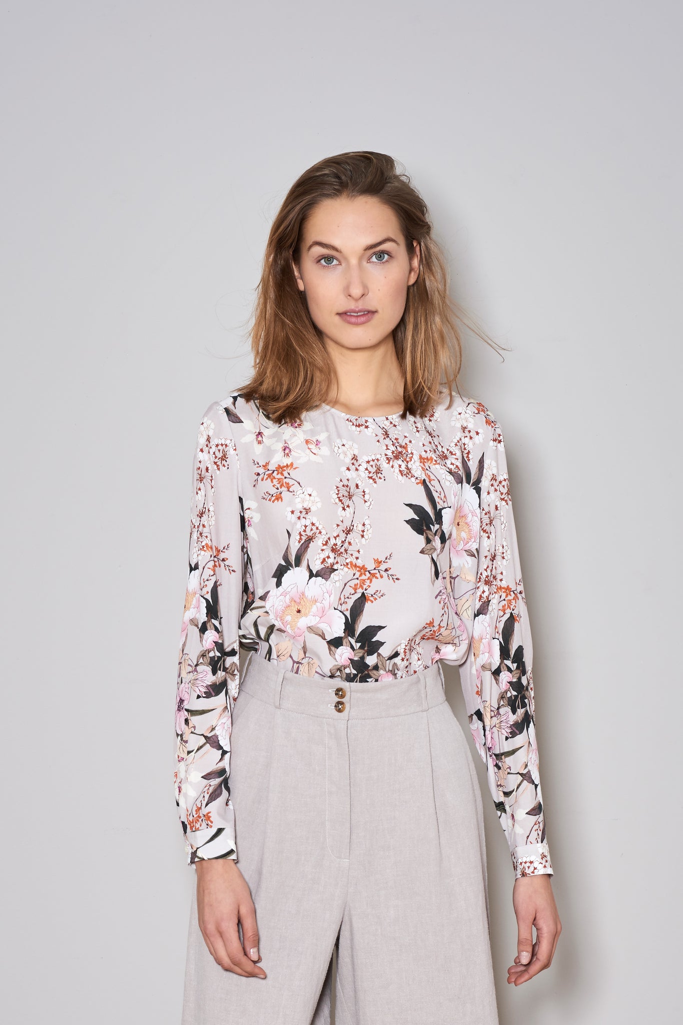 MELIA BLOUSE nude flowers viscose
