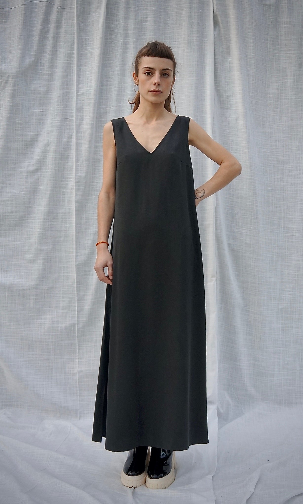 V-SUMMER DRESS black